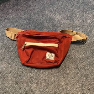 Herschel Supply Crossbody Bag